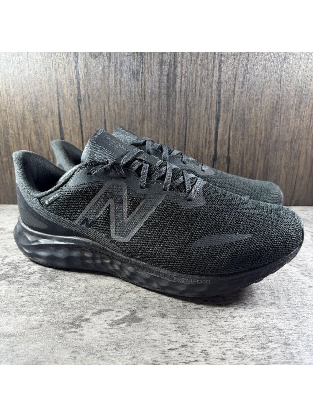 New Balance Fresh Foam Arishi V4 Men Size 13 4E Black Shoes *NO INSOLES*